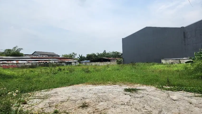 Kavling Pergudangan luas 2400 m2 diKompleks Kav DPR Cipondoh Tangerang