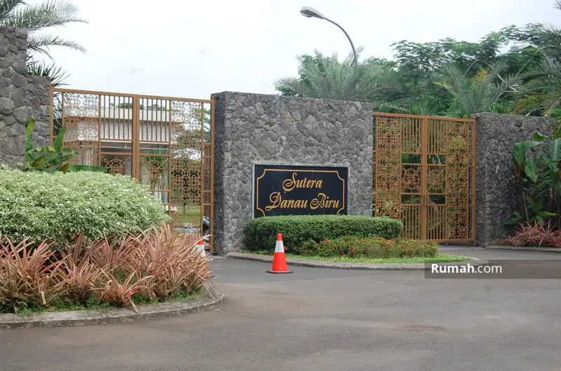 Kavling Sutera Danau Biru 1100 m2