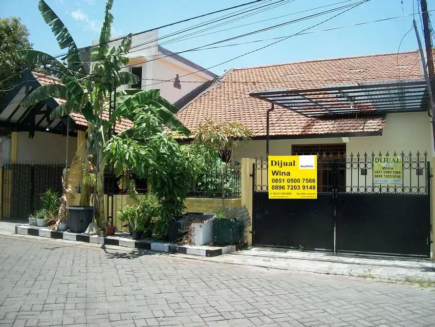 Rumah di Jemur Andayani
