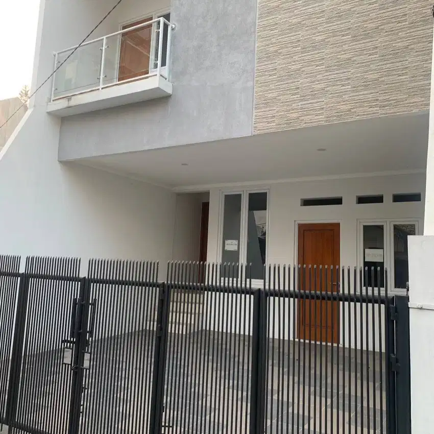 Dijual Rumah Bagus 2 Lantai Dalam Komplek Tebet Timur Dalam