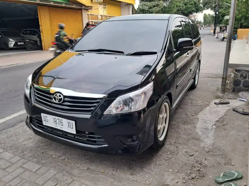 Toyota Kijang innova 2.5 G plat AG agris mobil bekas sekoto kediri