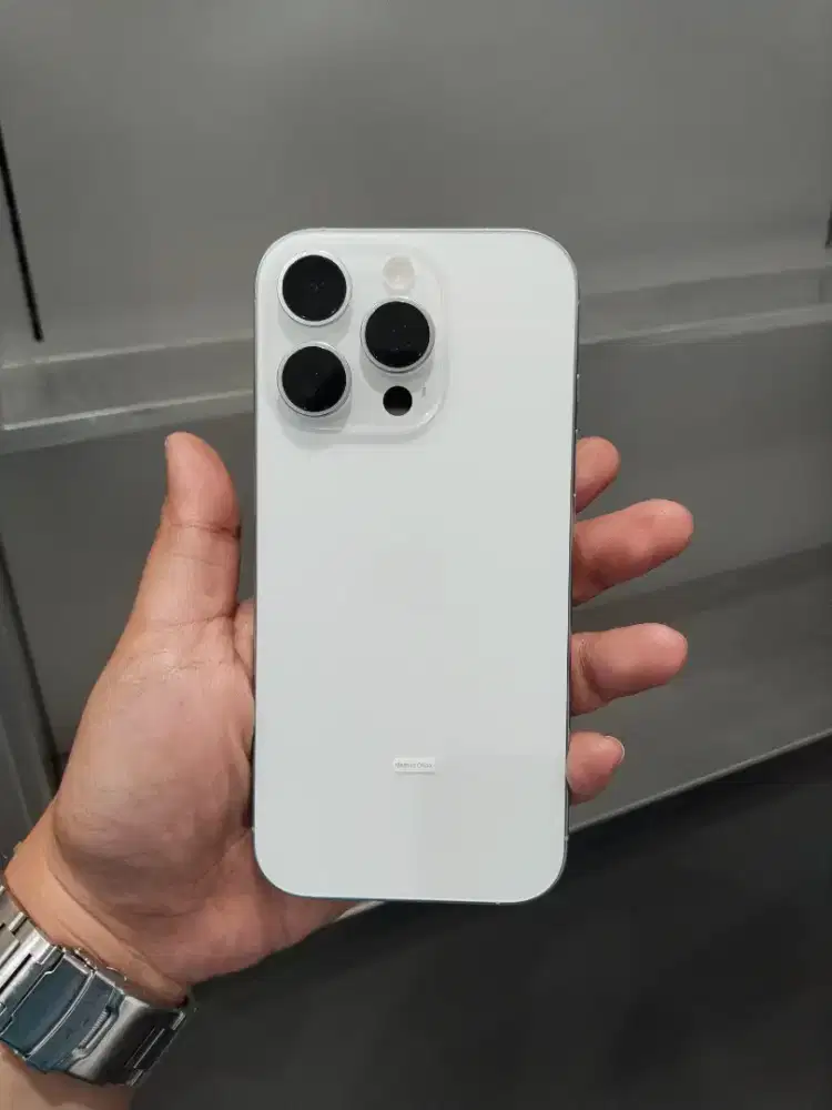 IPHONE 16 PRO FREE 1 kali cicilan