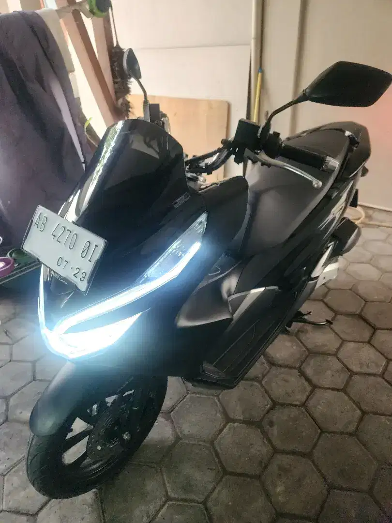 PCX ABS 2019 hitam glossy km rendah