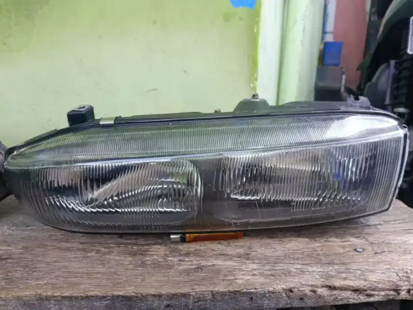 Lampu depan galant lele