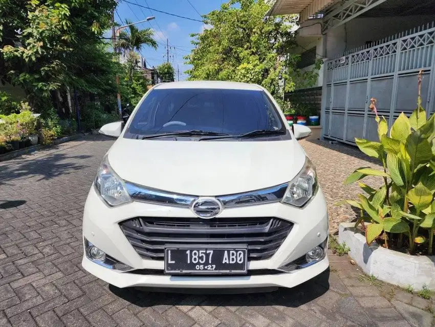 SIGRA 1.2 R 2017 MATIC PUTIH