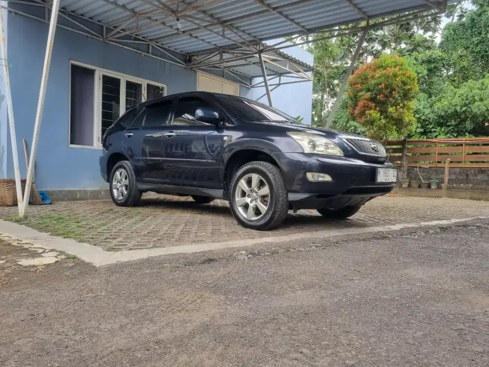 Harrier 2.4 Terawat Blue on Beige Jarang Ada