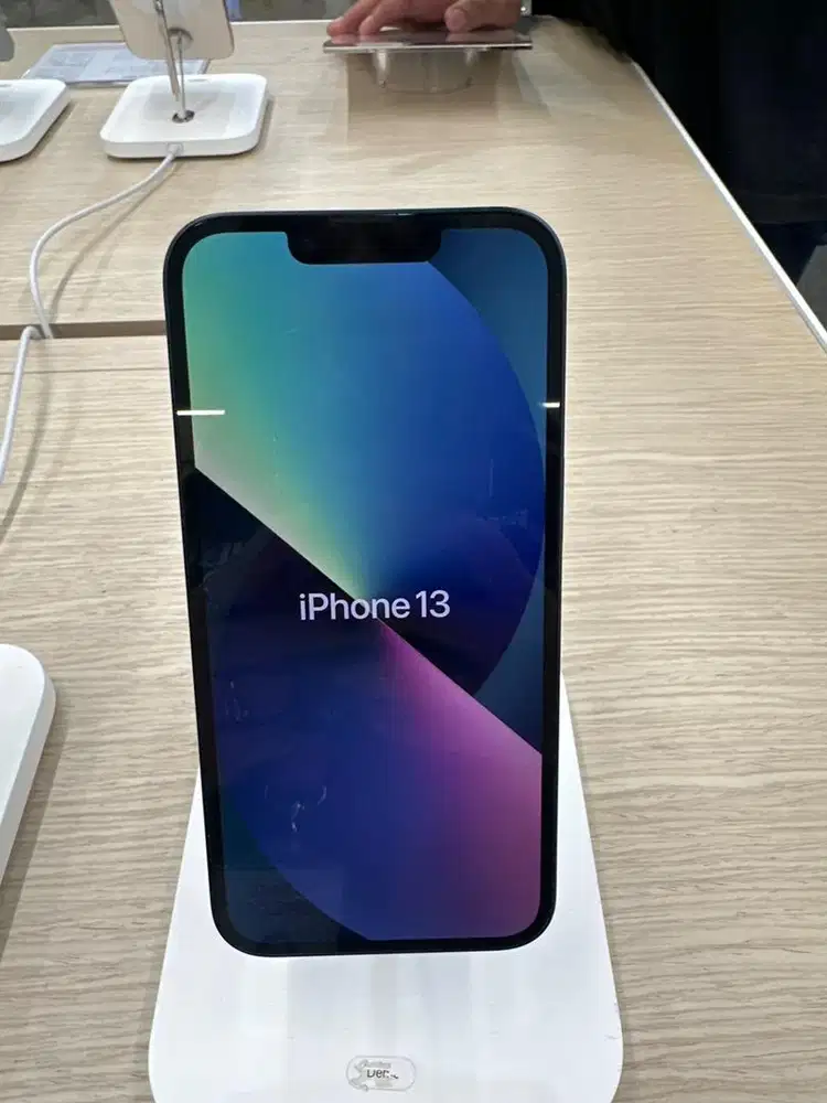 Promo angsuran free 2x Iphone 13