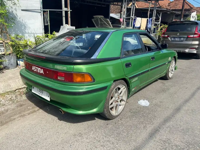 Mazda astina 1992 barang istimewa