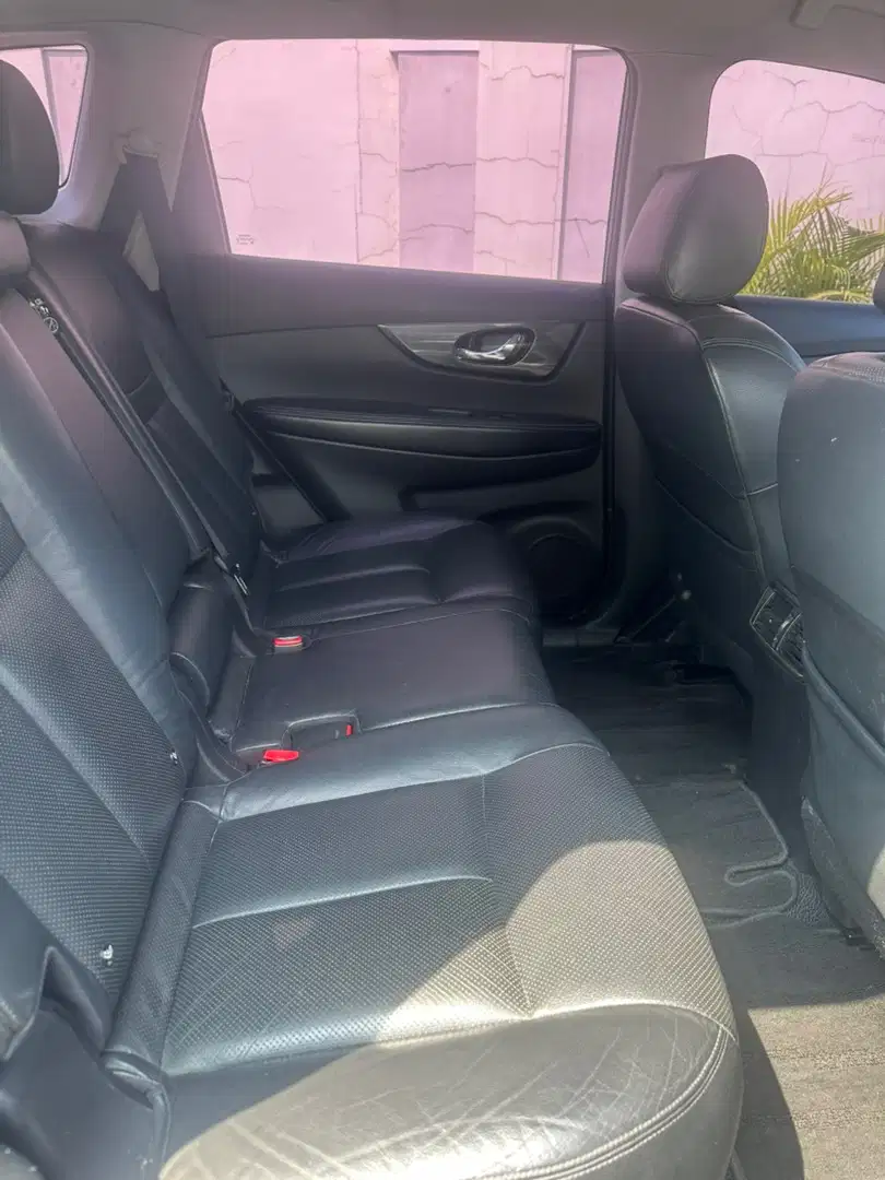 Nissan X-Trail 2015 Bensin