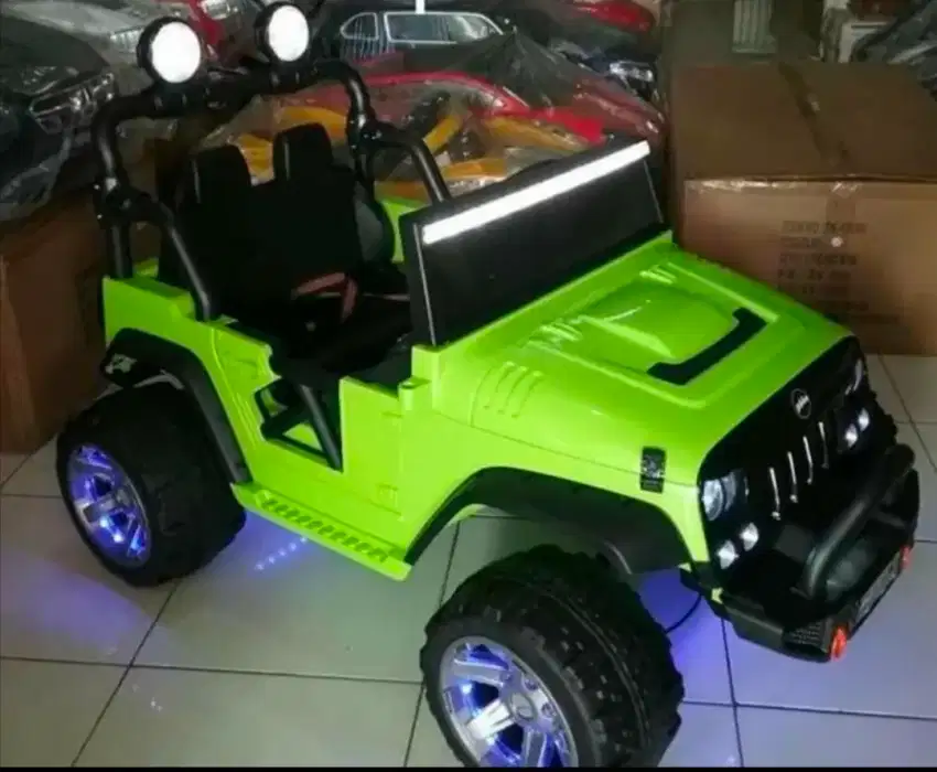 Mobil aki anak pliko