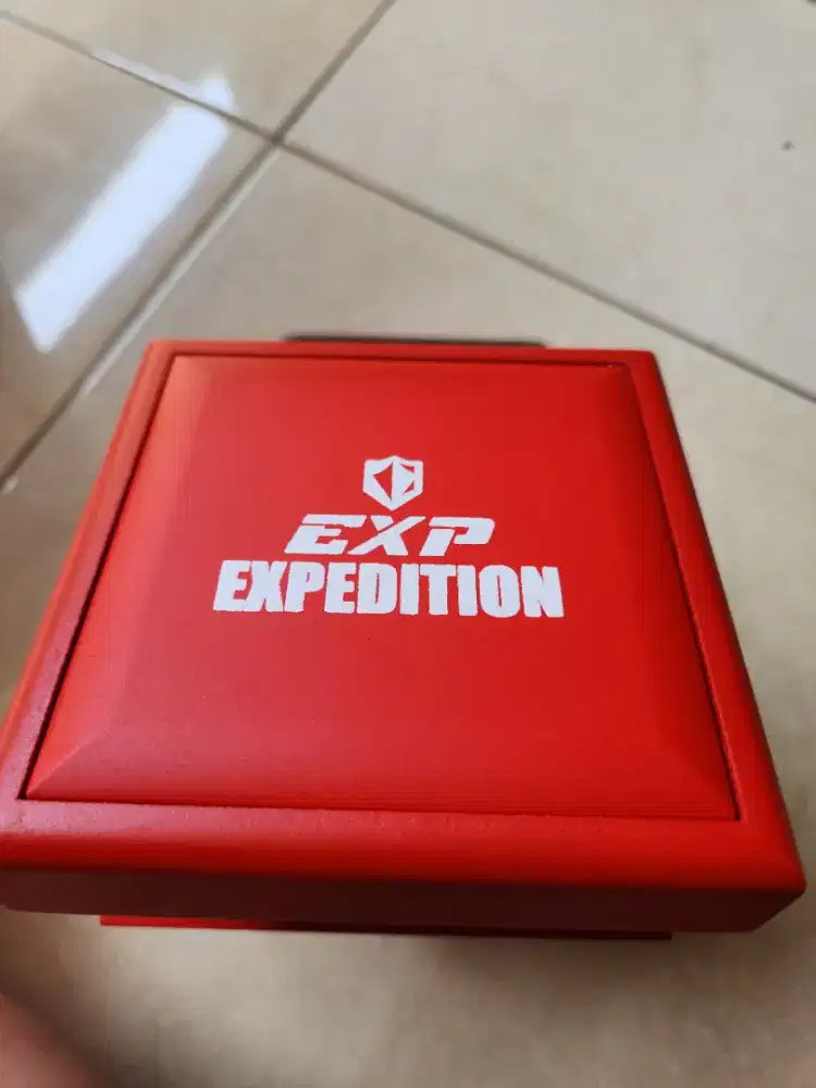 Expedition e6800M  original