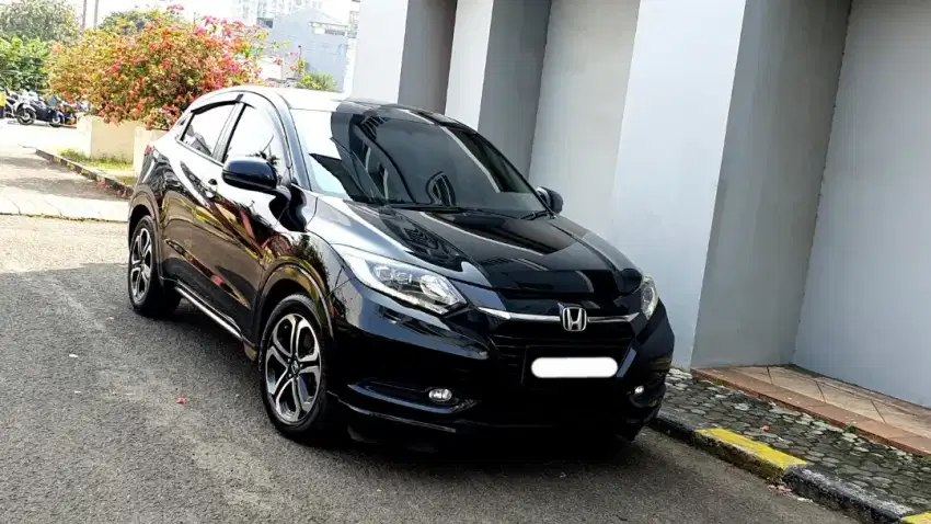 Honda hrv prestige rs 2015 hitam sunroof