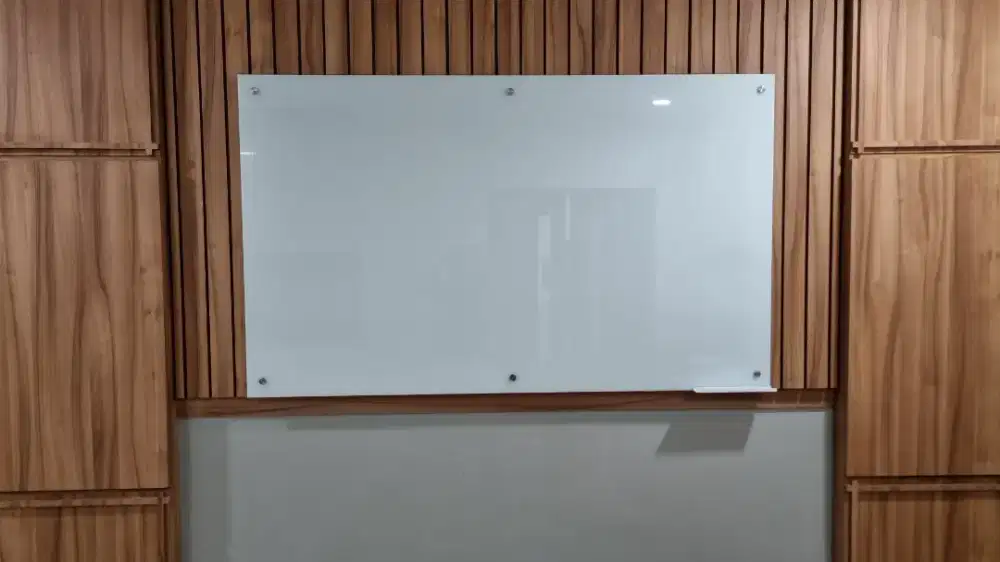 Glassboard / Papan Tulis kaca