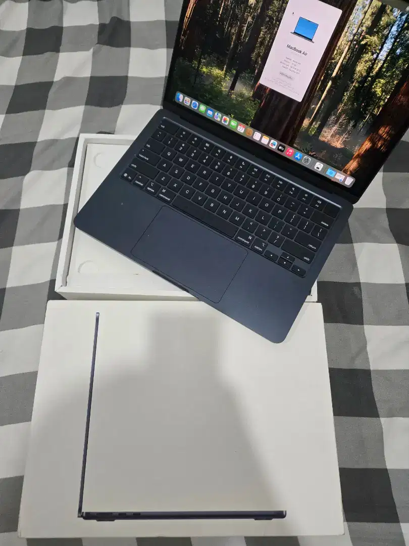 Macbook Air M4 16/256gb maret 2026 internasional apple
