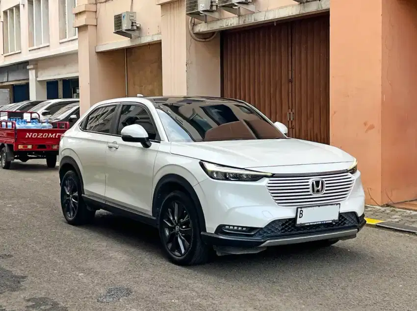 DP minim HR-V 1.5 SE Cvt 2023 honda new hrv spesial edition matic TT