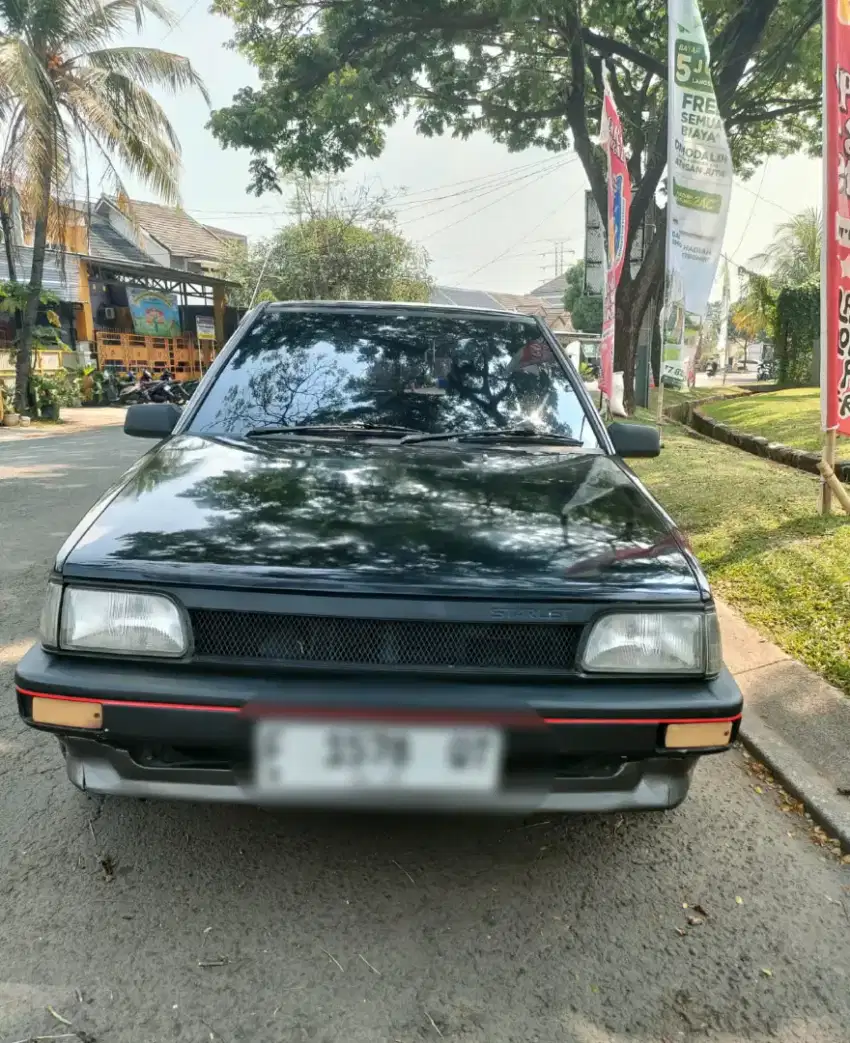 Toyota Starlet Kotak