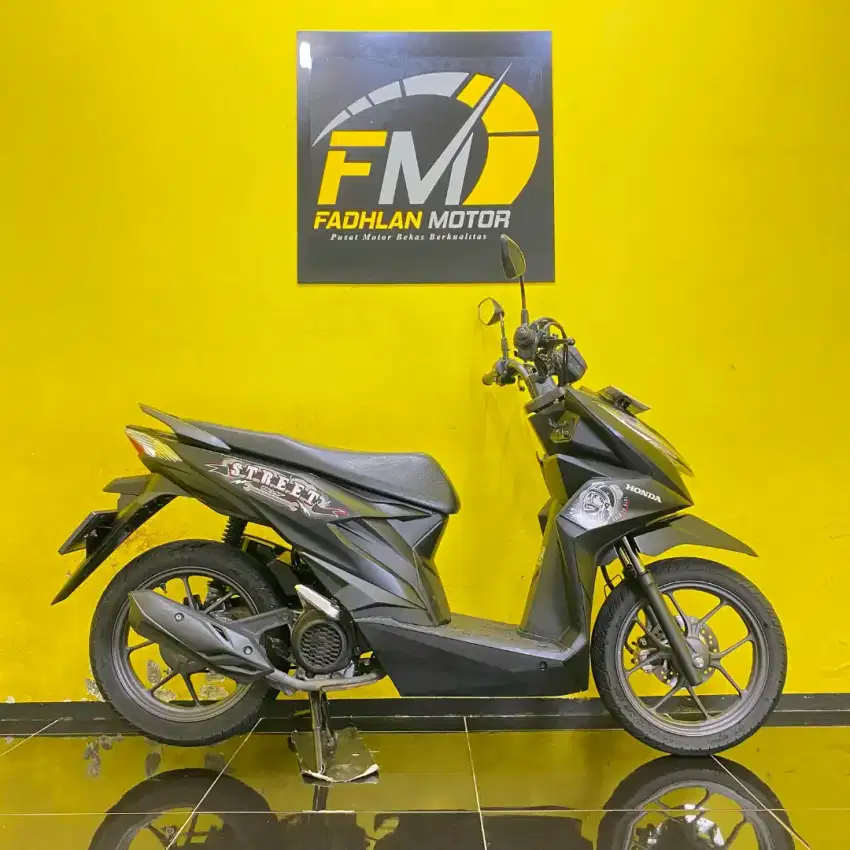 Honda Beat Street Tahun 2023 km low plat DKI selatan full