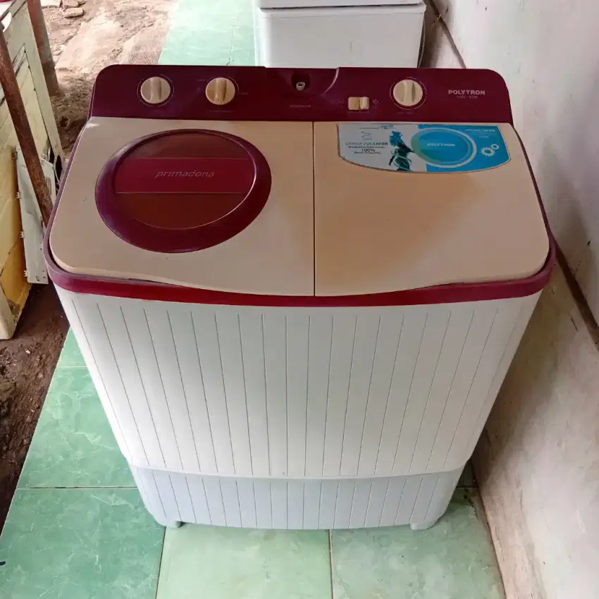 MESIN CUCI MERK POLYTRON 9,5 KG