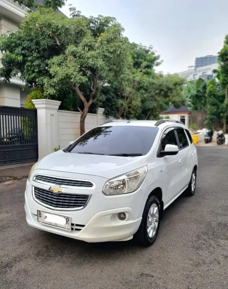 Chevrolet Spin LTZ a/t 2013 dp 2jt