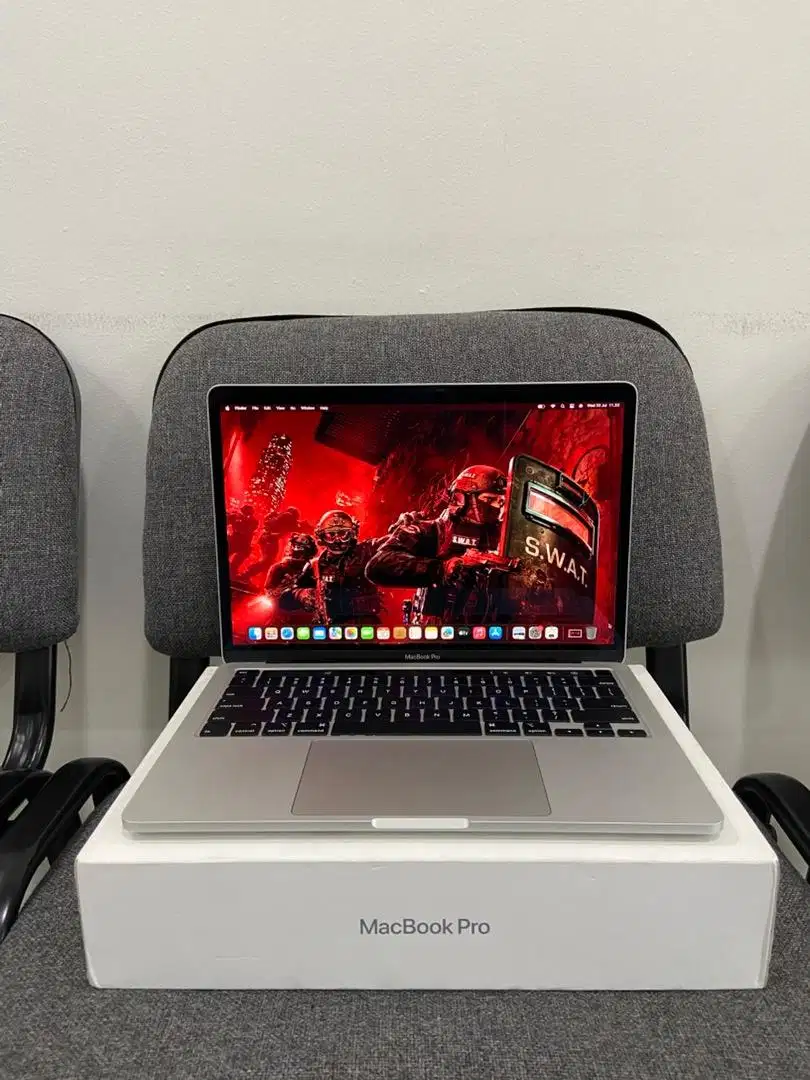 MacBook Pro 2020 i5/16/1TB