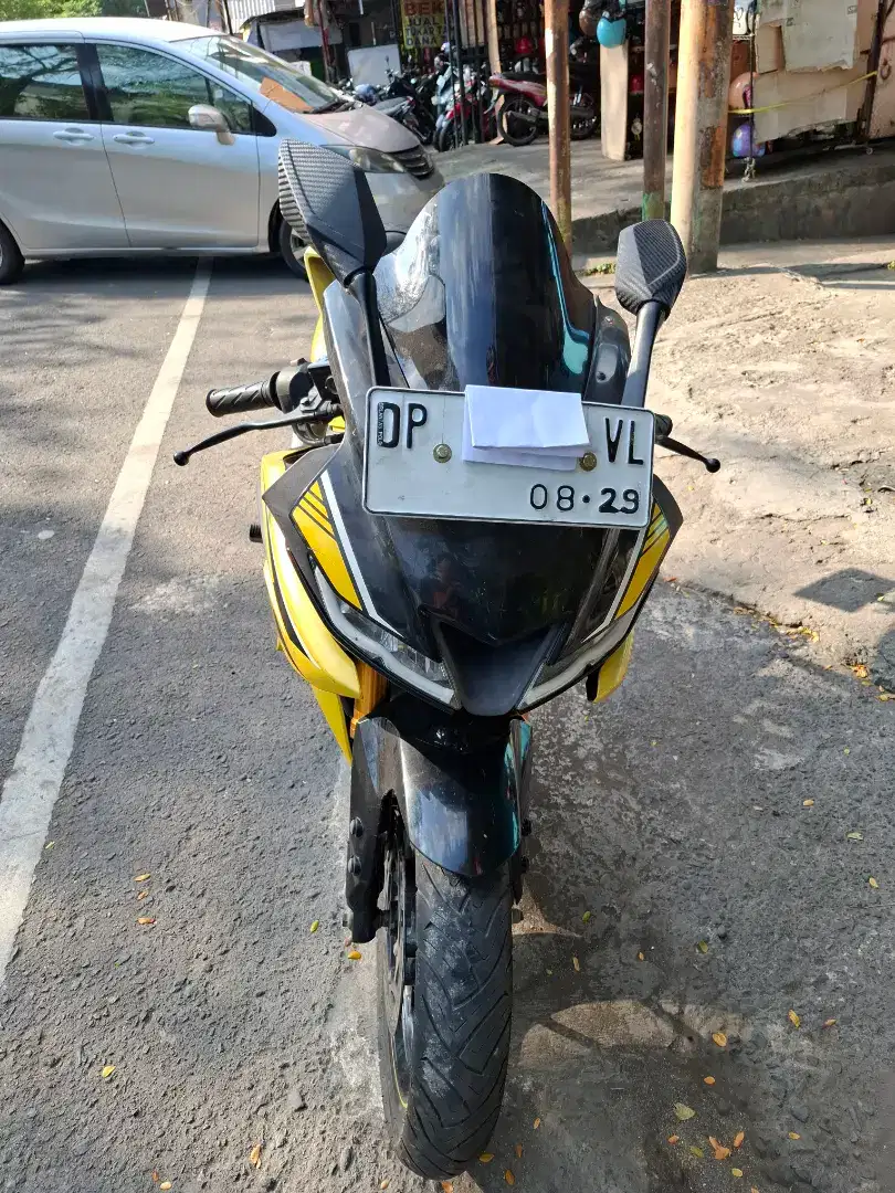 Yamaha R15  155cc 2018 kuning plat DP