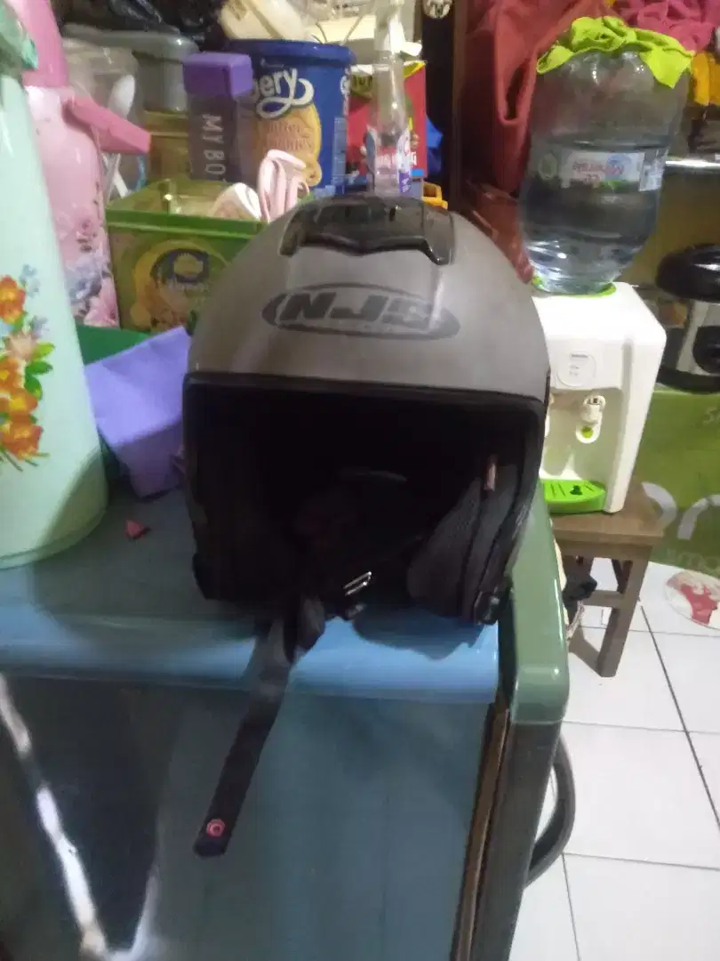 Helm bekas NJS nggak ada kacanya