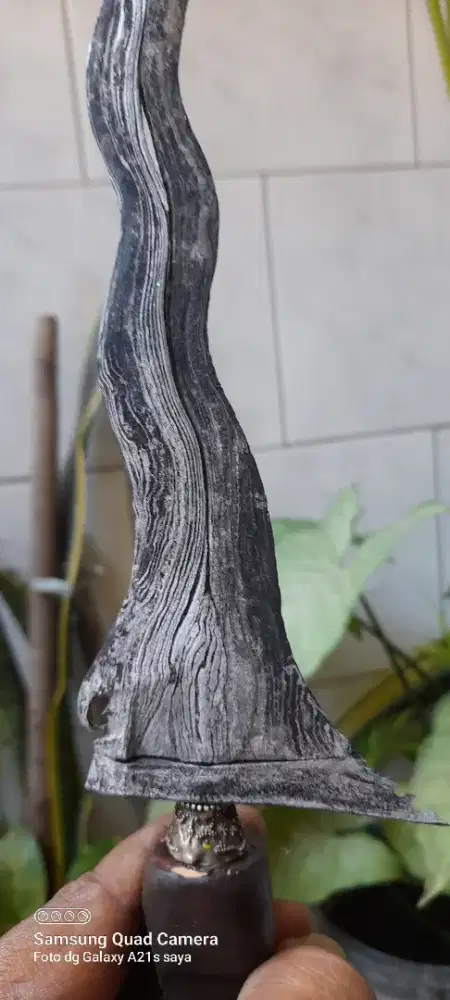 Keris luk 13 korowelang