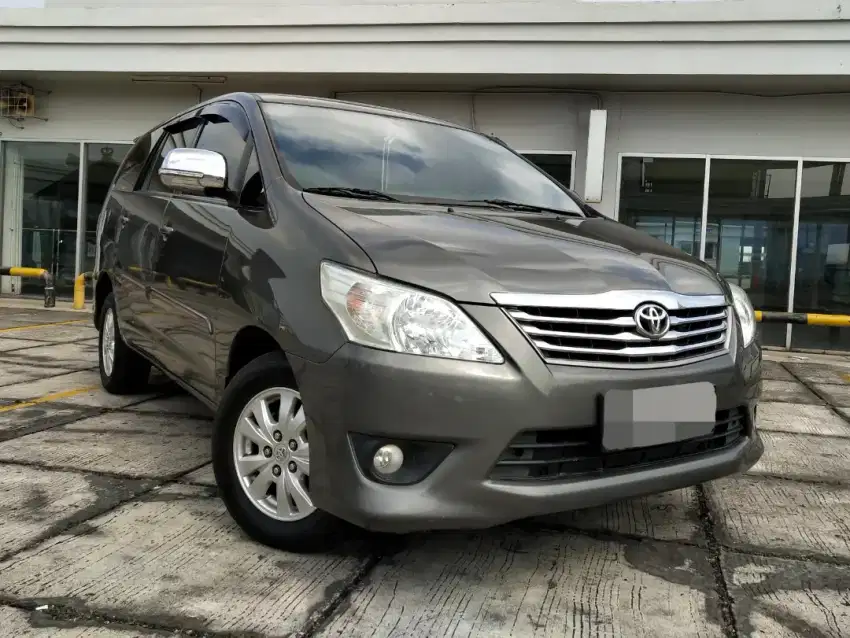TOYOTA Grand Innova G 2.5 AT Diesel 2012 UM 15 jt