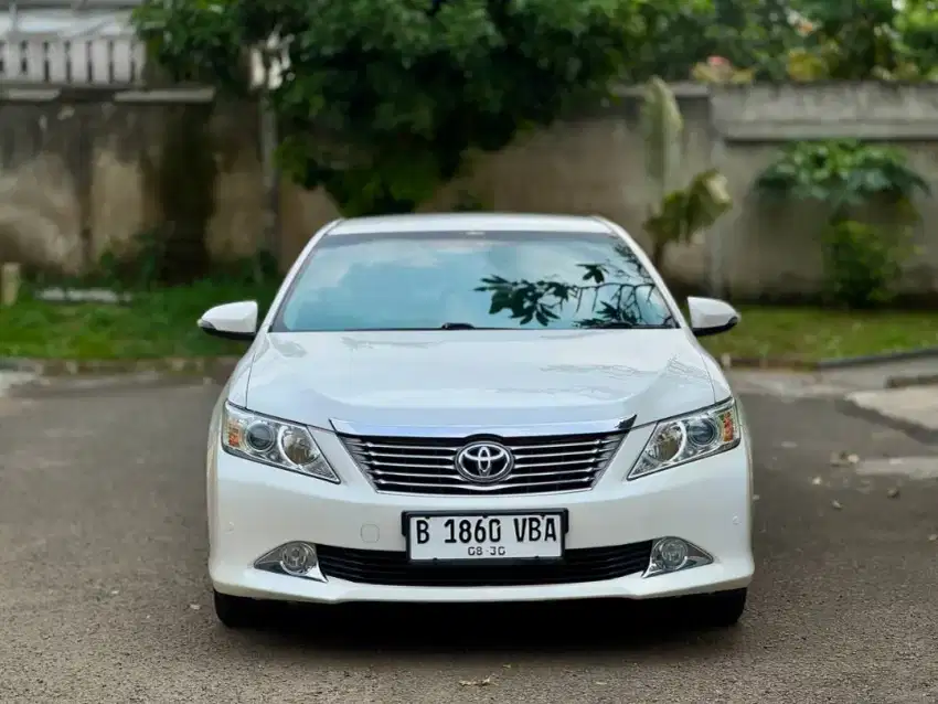 Toyota Camry 2.5 V AT 2014 DP 5JT!!