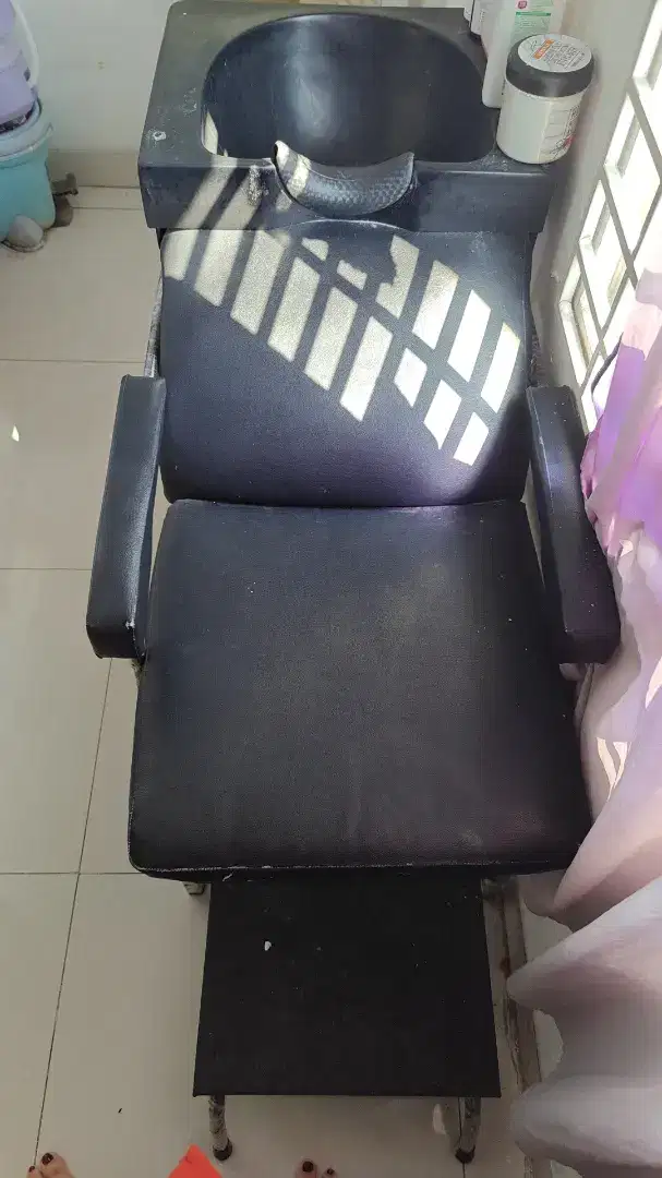 Dijual tempat keramas
