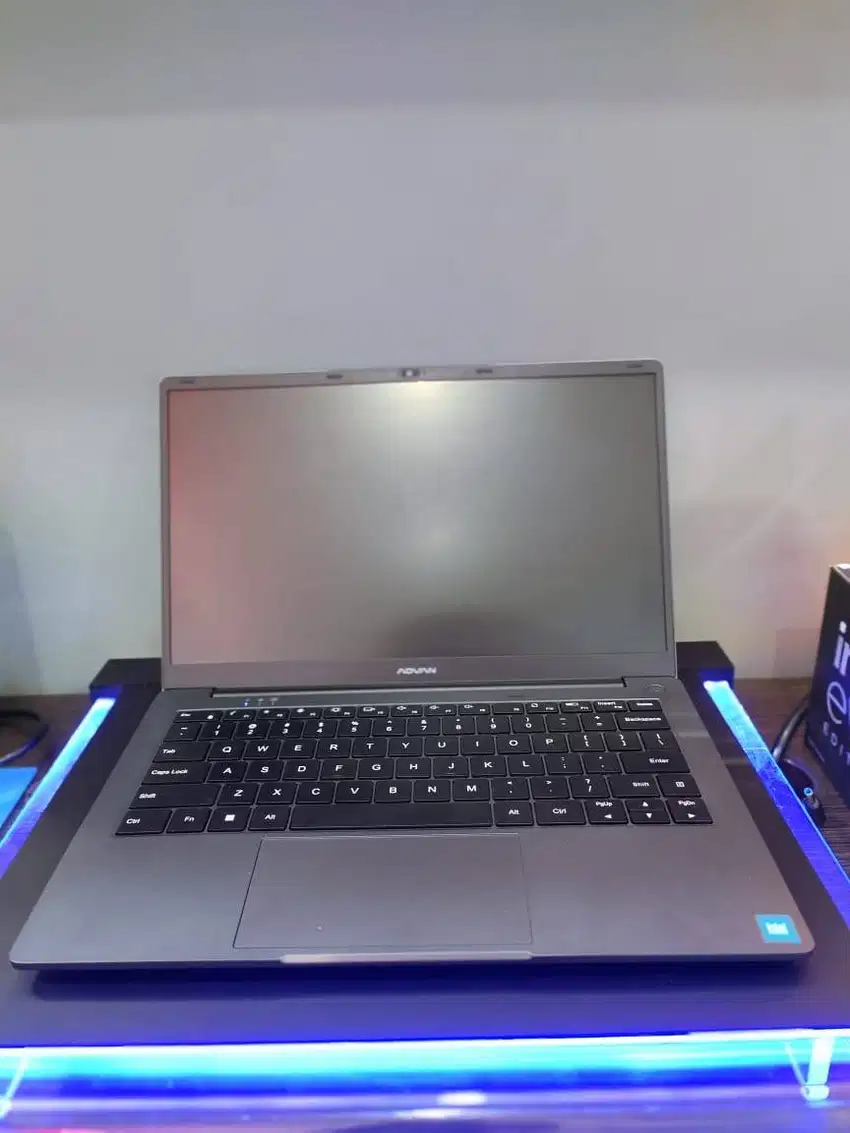 ADVAN TBOOK-N100-8GB-128 GB SSD-UMA-WIND 11-14''