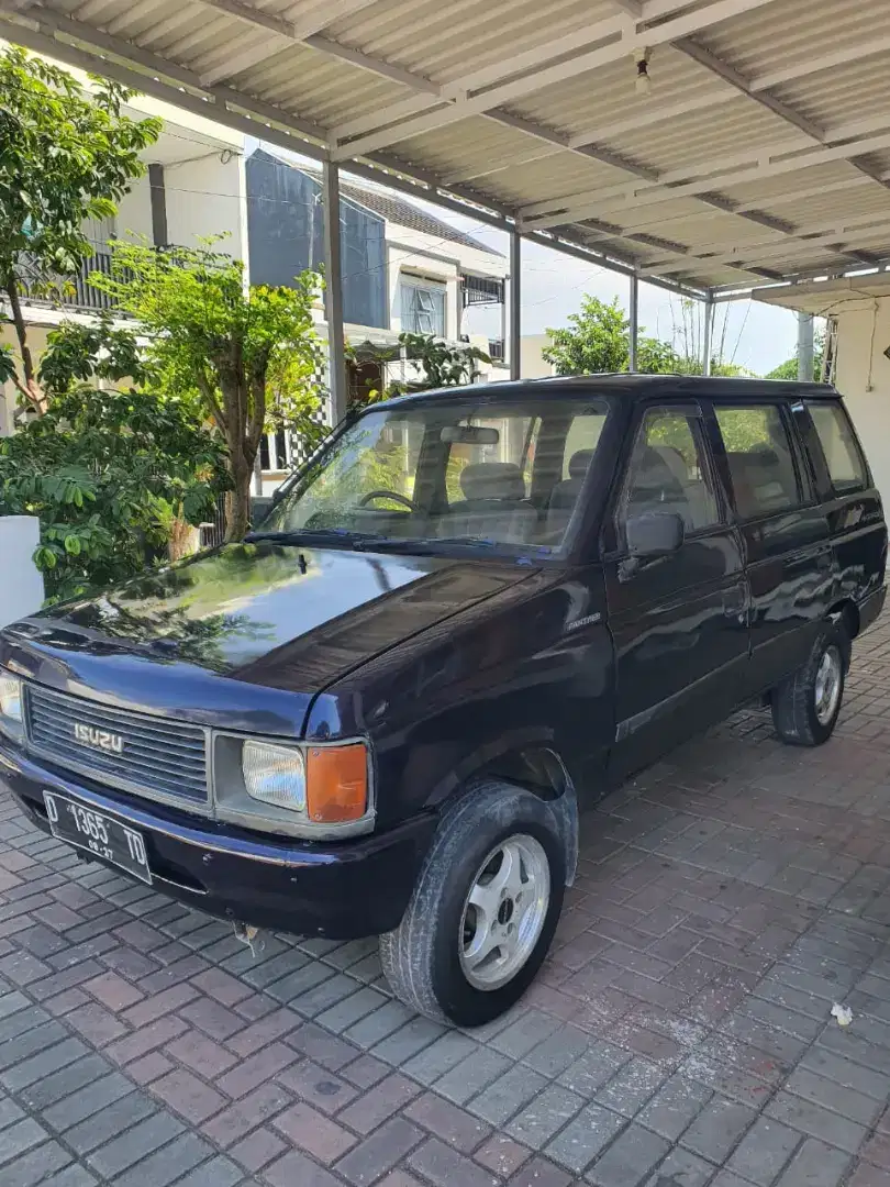 Panther Hi-Grade 1995 tipe paling tinggi di panther
AC dobel