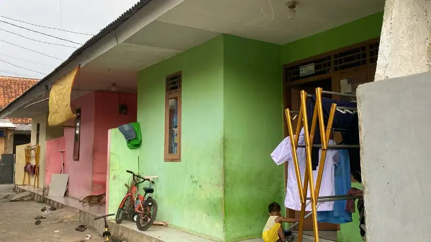 DIJUAL CEPAT KONTRAKAN 3 PETAK MURAH (HARGA BISA NEGO)