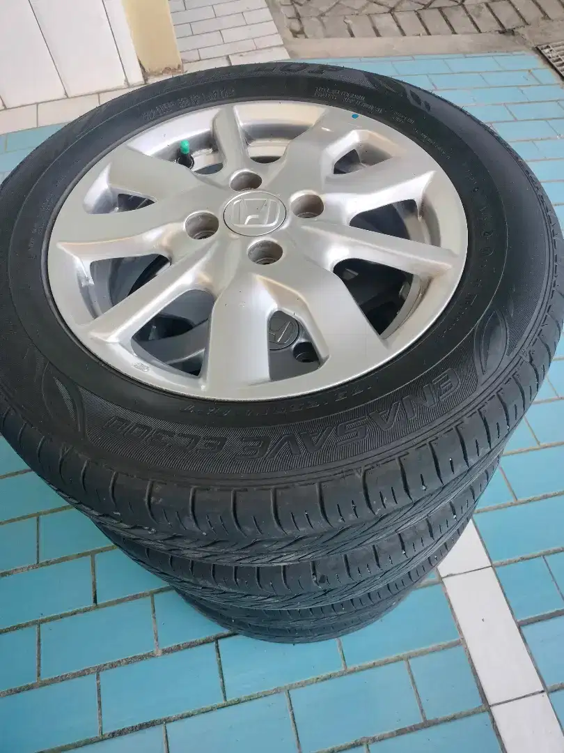 Velg r14 pcd 4x100