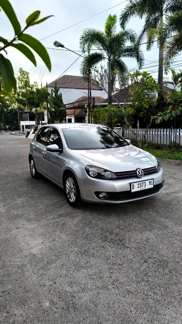 VW GOLF Tsi at 2010 silver