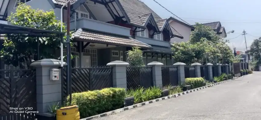Rumah Asri Siap Huni Hitung Tanah Komplek Suryalaya Buahbatu bandung