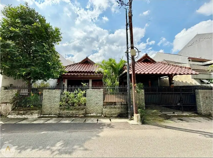 Rumah Luas Siap Huni di Cipinang Jakarta Timur