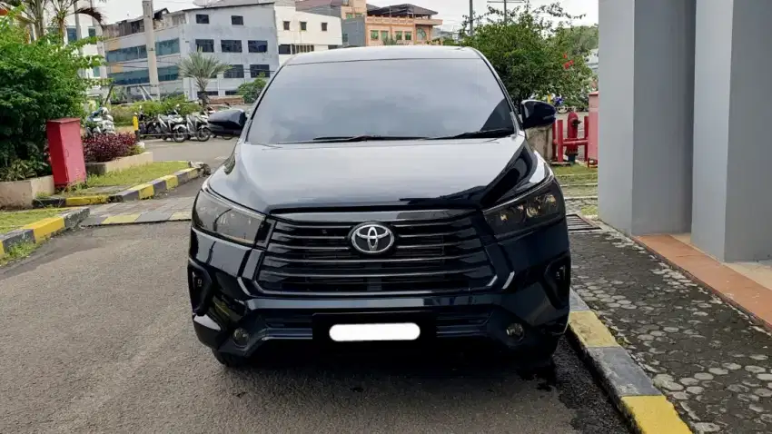 Toyota kijang innova g diesel 2023 hitam matic