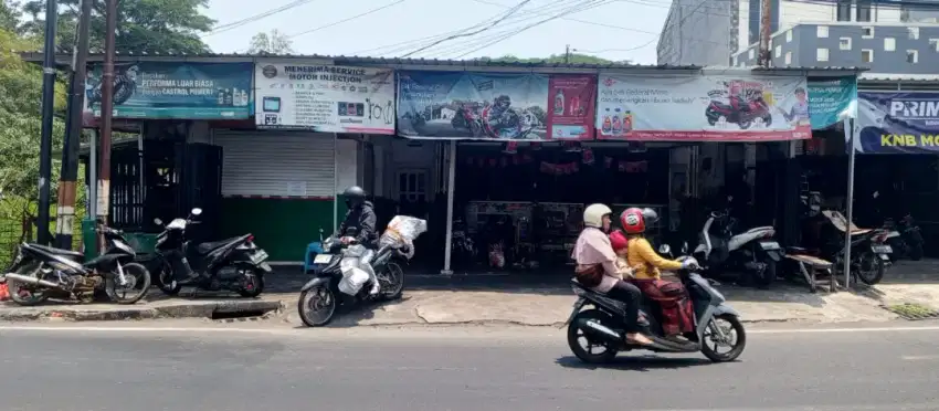 Rumah  dan Toko