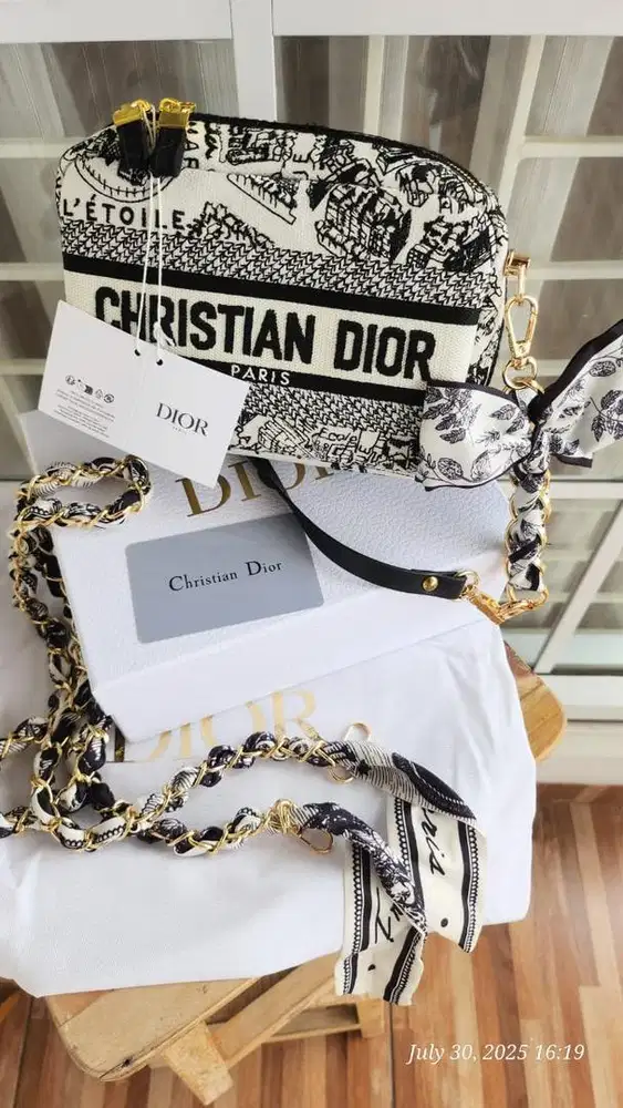 Vip gift new with box