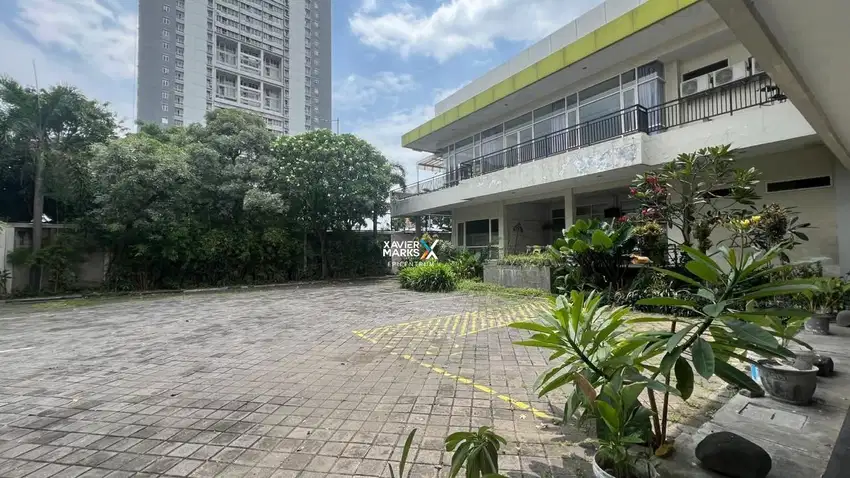Dijual Bangunan Komersial ex Hotel dekat Rungkut dan Raya MERR