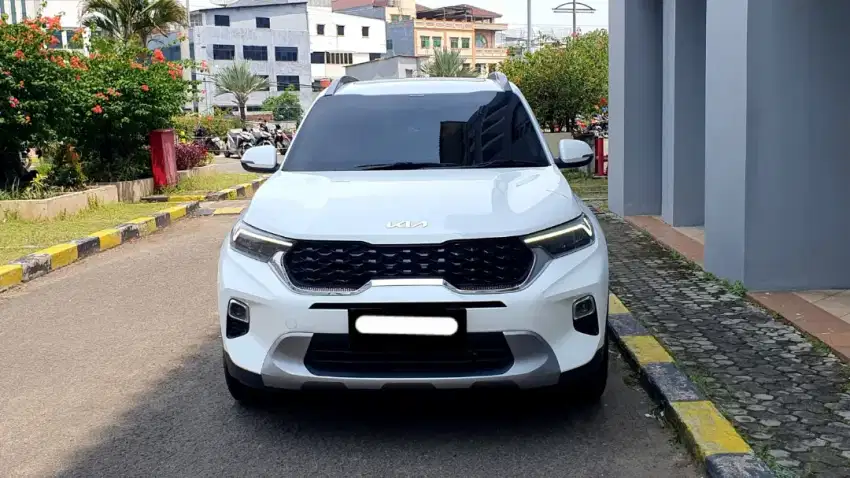 Km36rb kia sonet premier 5 seater 2023 audiobose sunroof