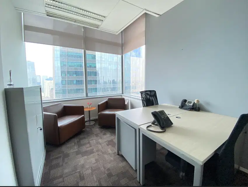 Sewa Kantor Fully Furnished 2 Pax + Sofa Tamu DBS Bank Tower Non Gage