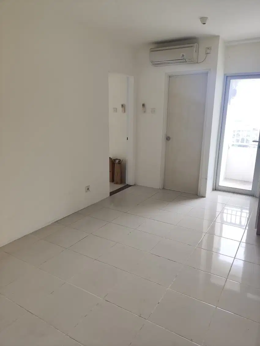 Disewakan, Apartment Educity tower stamford. Pakuwon City, dekat mall.