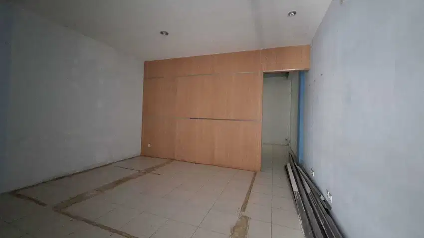 Disewakan Ruko Lokasi Strategis Pusat Kota Jln. Karapitan Kota Bandung