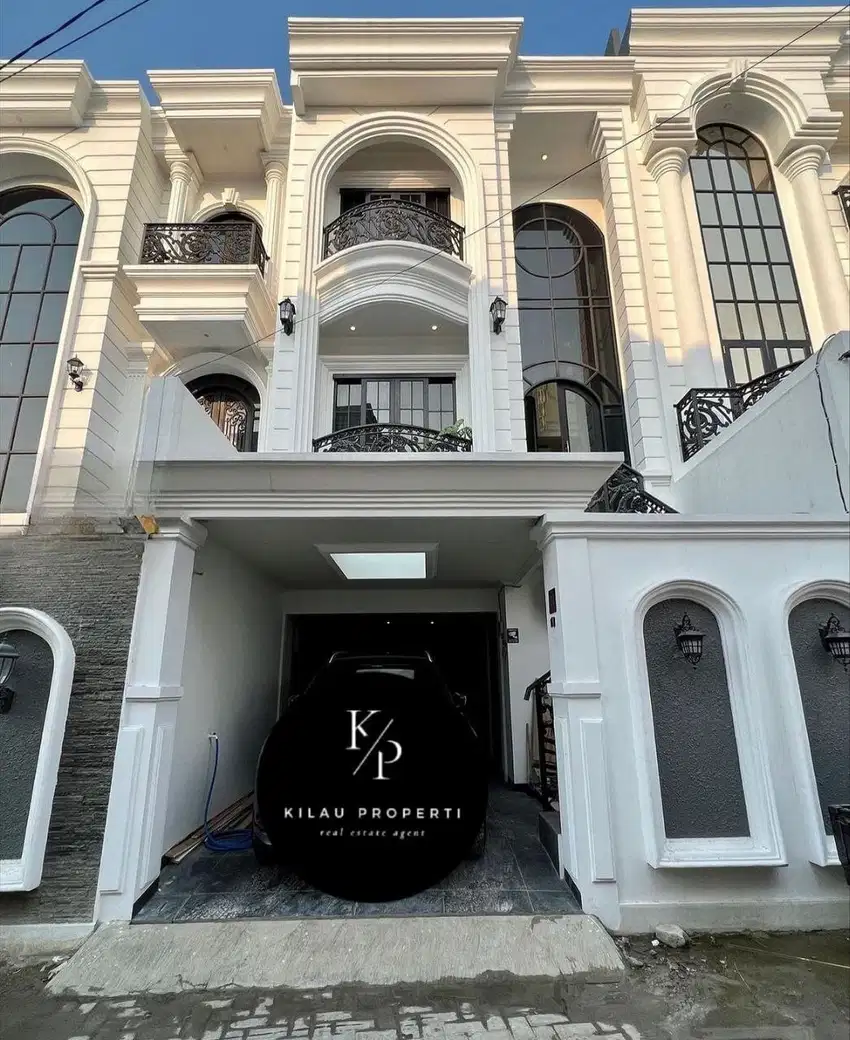 Dijual Rumah Baru dan Mewah Furnish Type American Classic