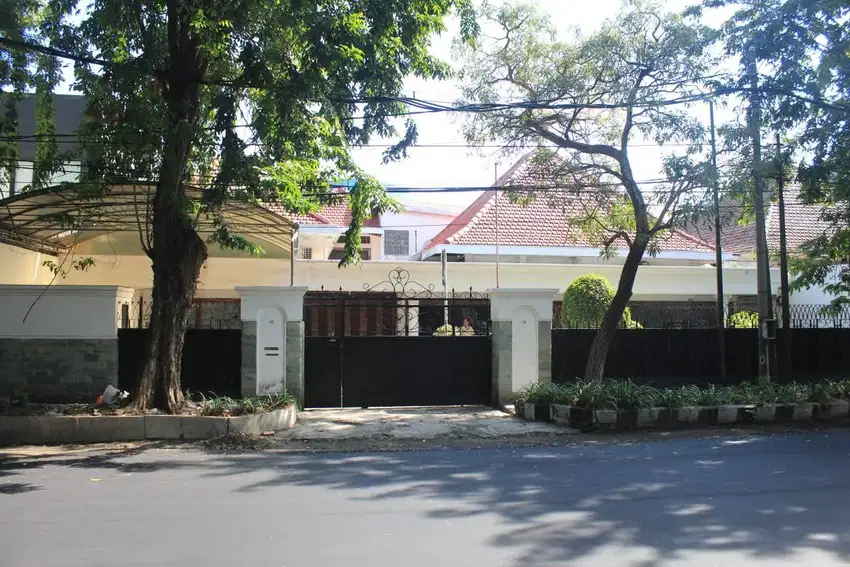 Disewakan Bangunan Komersial Jalan Polisi Istimewa, Surabaya