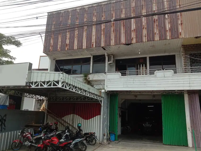 Dijual Ruko Tengah Kota Di Jl. Siliwangi Semarang