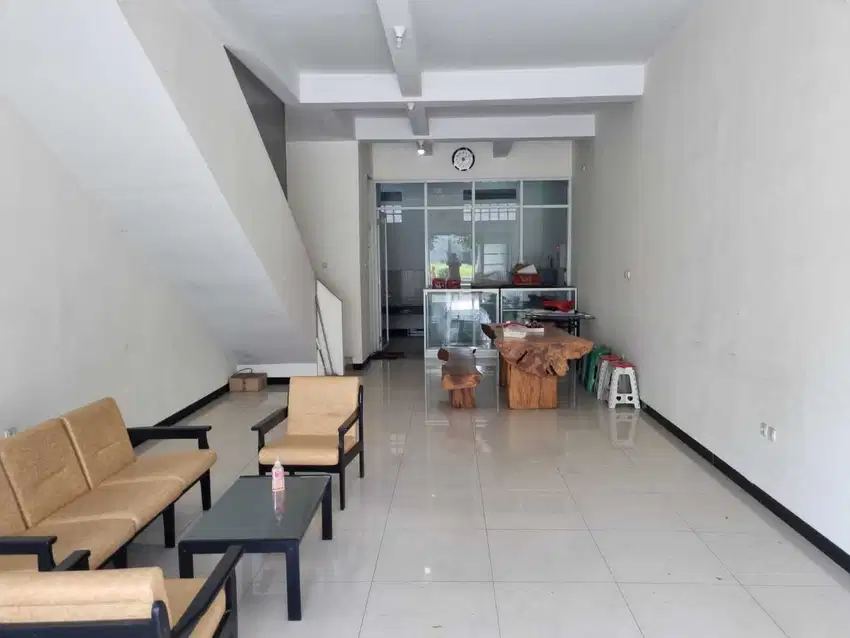 Ruko TKI 5 pinewood Siap Pakai dan Strategis di bandung