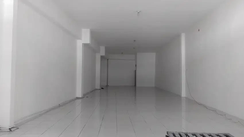 DiSewakan Tempat Usaha di 0 jalan dekat Pasar Atom, Surabaya